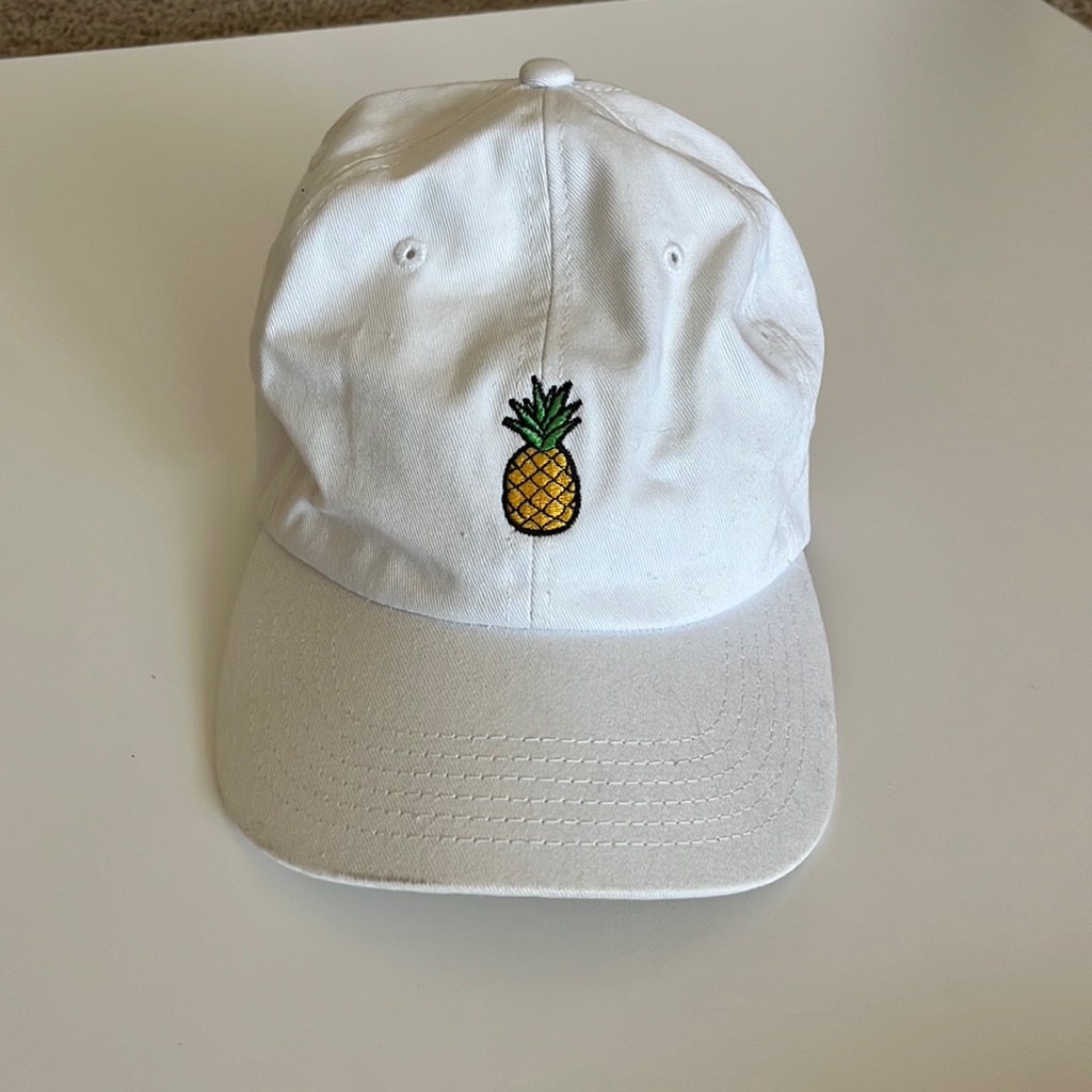 Pineapple Cap